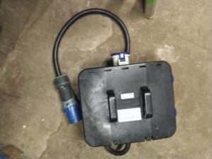 Strømskap 230V - 63A - 2 x 32A, 1 x 16A, 2 x Schuko 16A Vantett