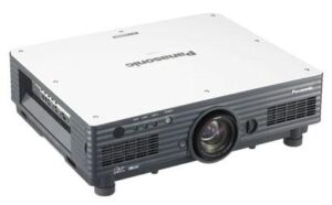 Panasonic PT-D5700E - 6000 ANSI Lumen
